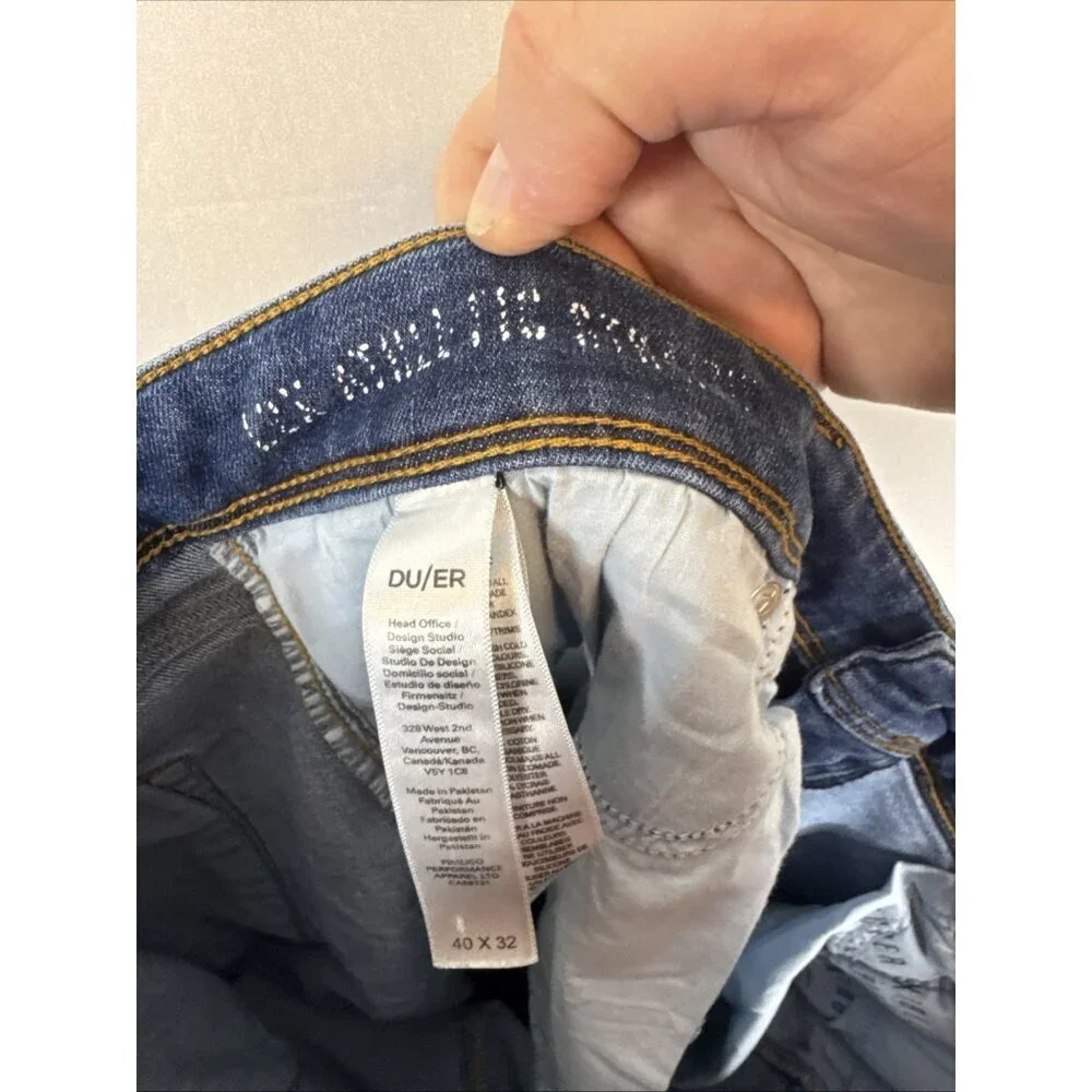 DUER Performance Denim Jeans Stretch Blue Wash 40x27 Hemmed‎